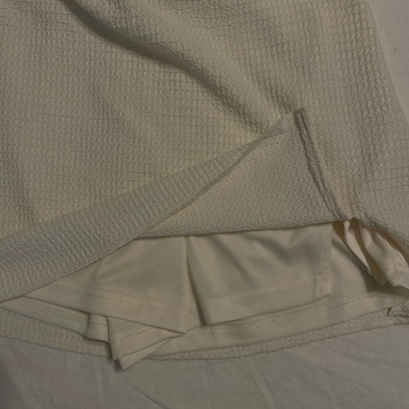 Grey Bandid white skirt, NWT size s - Picture 4 of 6